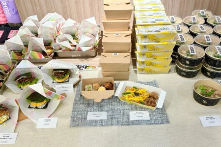 みずほPayPayドーム福岡に新グルメ3店舗が3月3日オープン：「OnigiriBurger」「博多もつ鍋 前田屋」「あごだしのくばら」がラインナップ