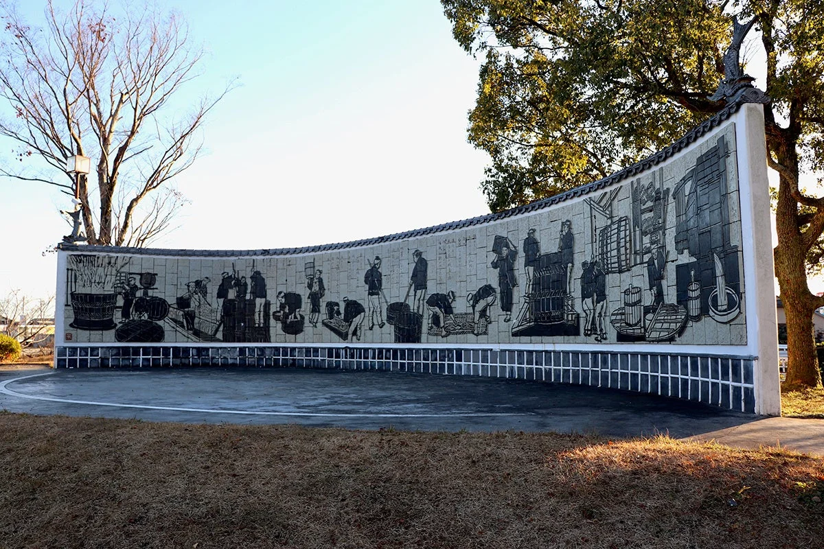 伝統的な作業風景の壁画