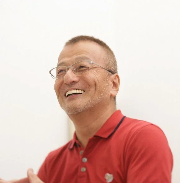 横山宏氏