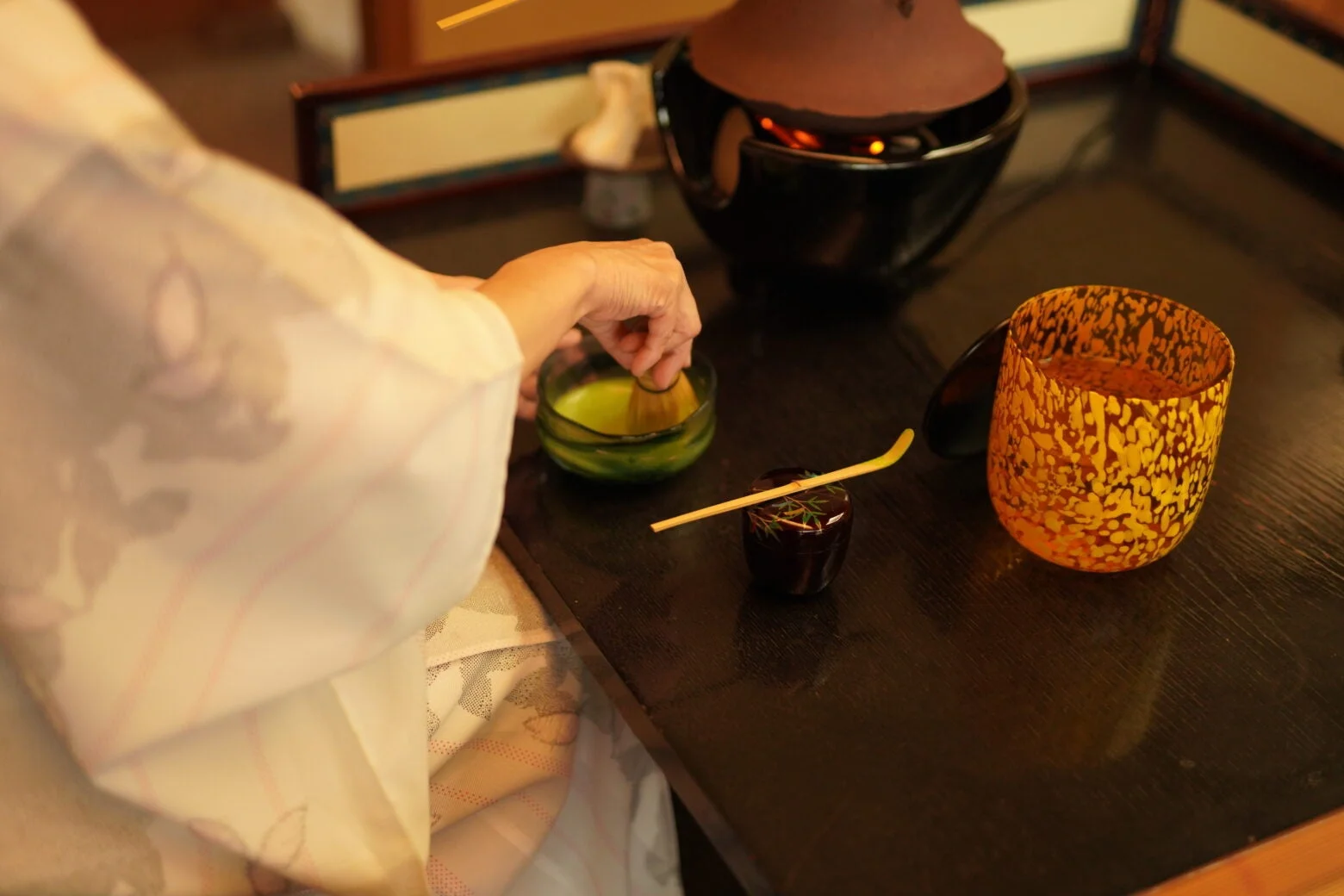 茶道、抹茶、和服、着物、日本文化