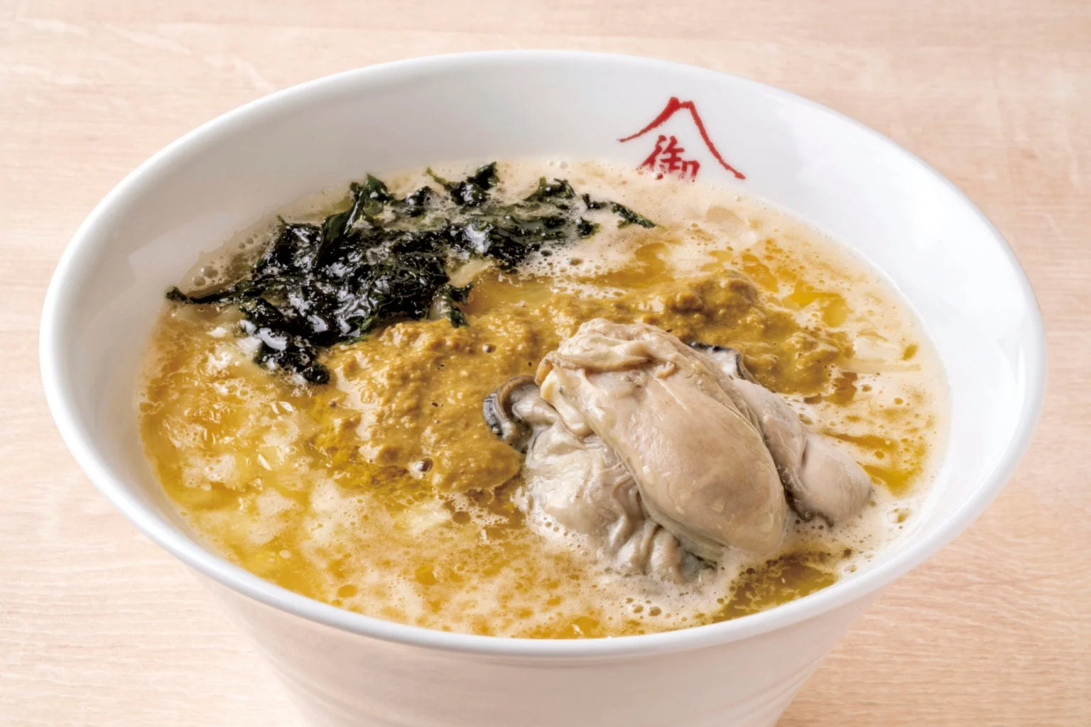 超濃厚牡蠣白湯ラーメン
