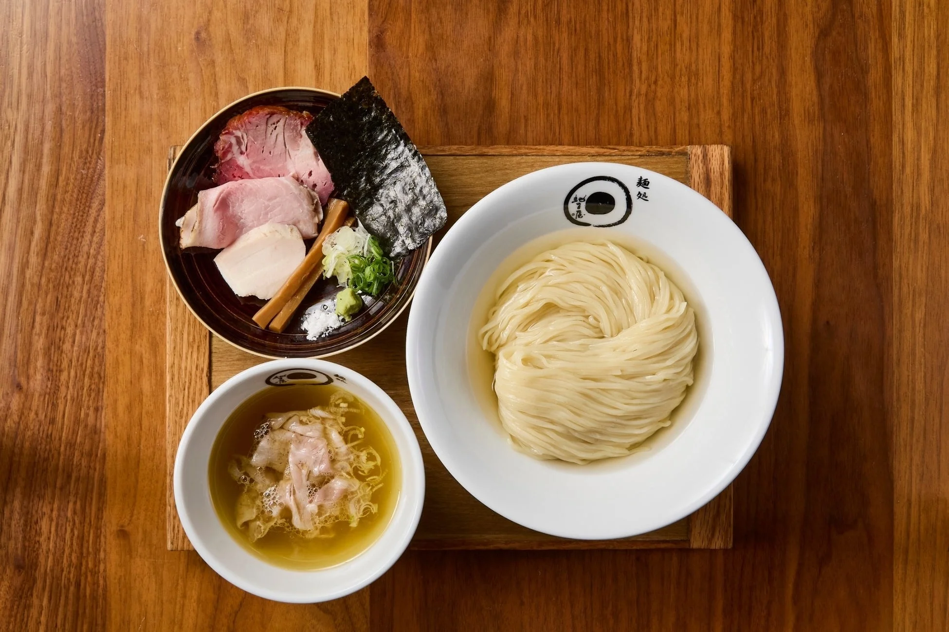 麺処虵の目屋 鰹昆布水 地鶏塩つけそば