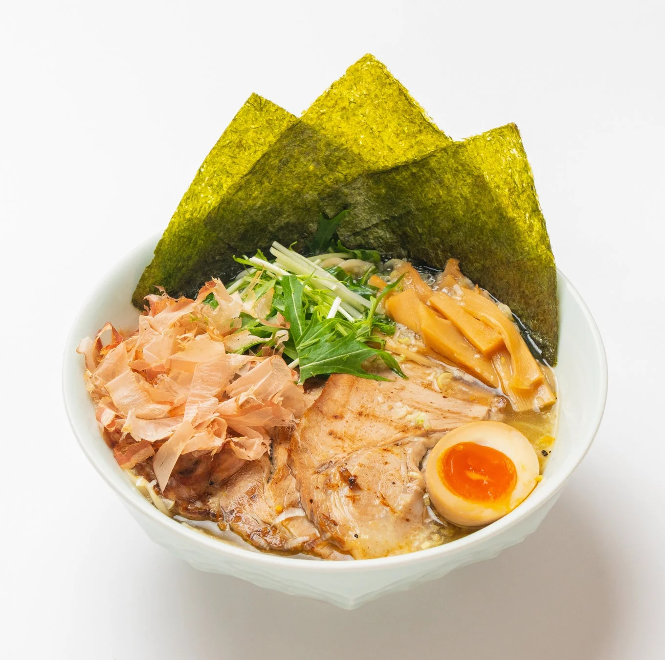 柚子と鰹節が香る新感覚の鹿児島ラーメン！頂上（てっぺん）とりそばのイメージ