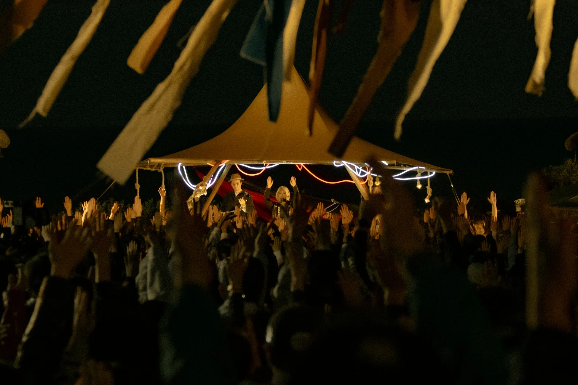 ReoNa 奄美大島フリーライブ 観客の様子