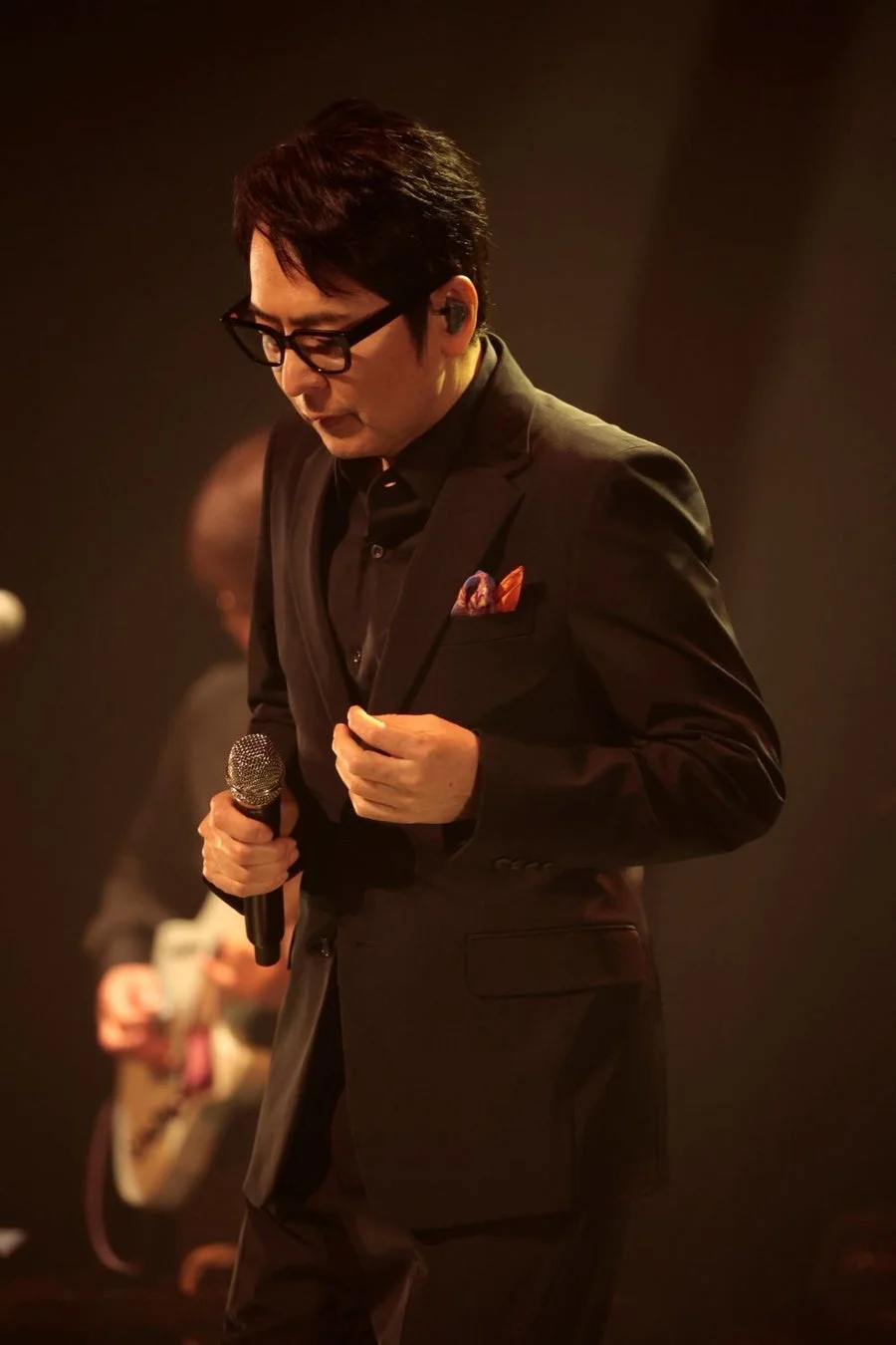 ステージでの歌唱