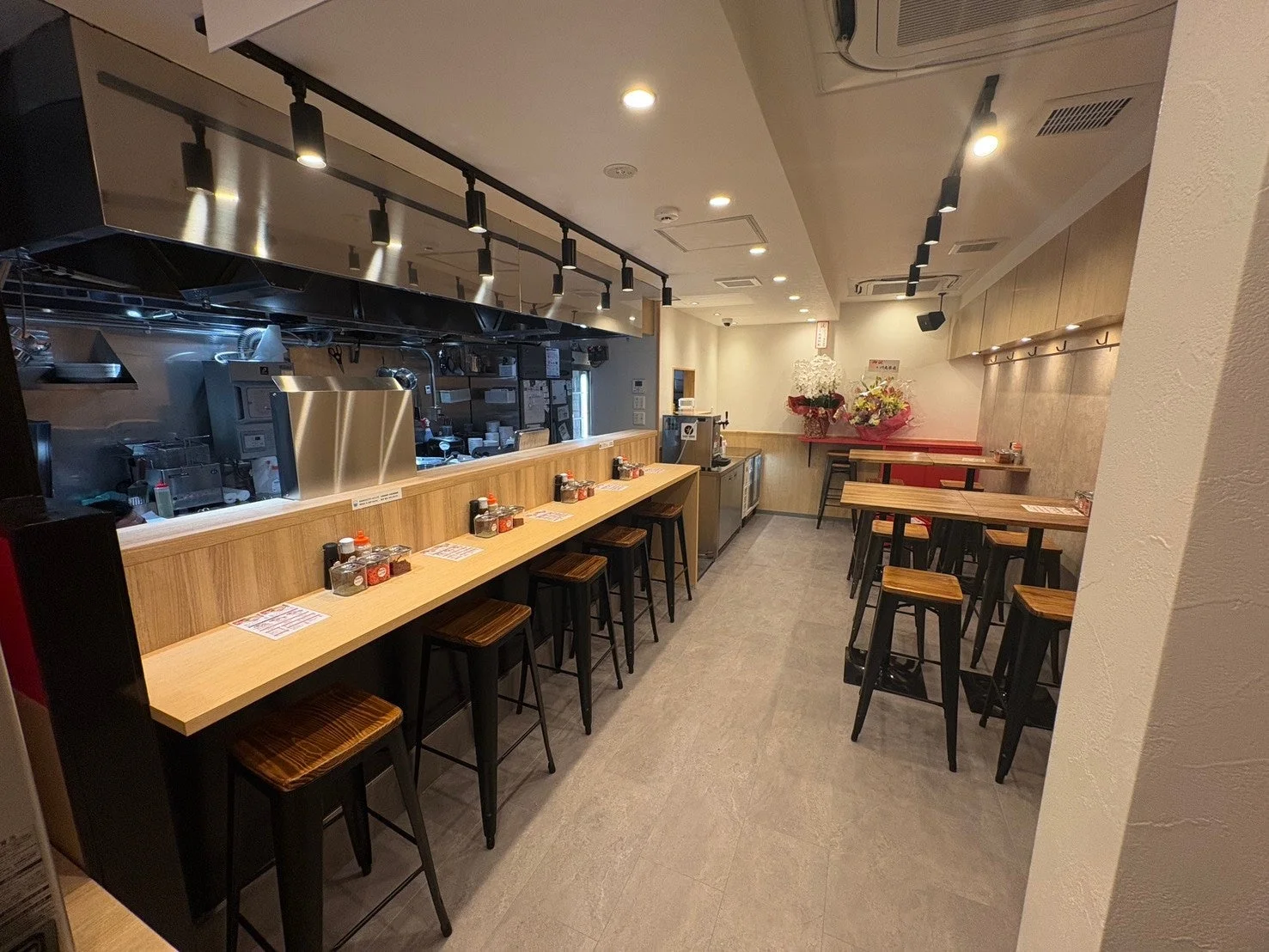 幸ちゃんラーメン熊本店 内観