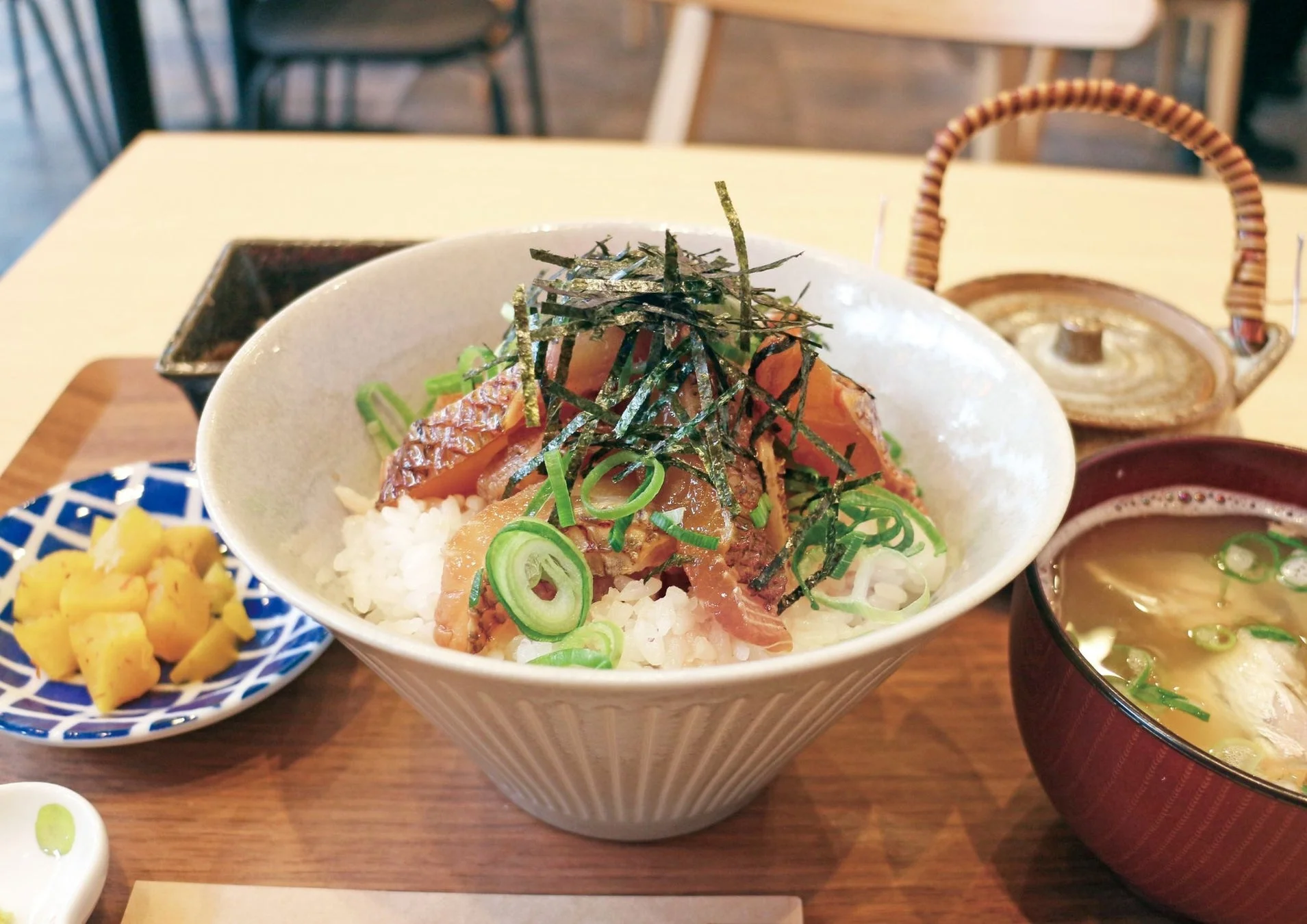 海鮮丼定食