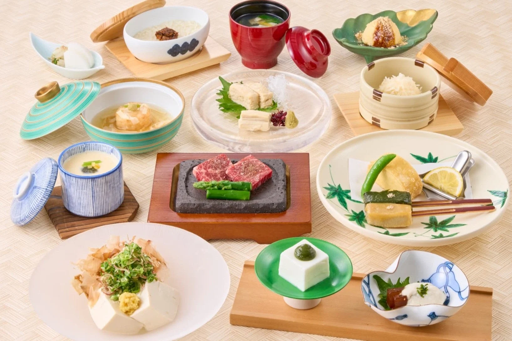 豪華な会席料理
