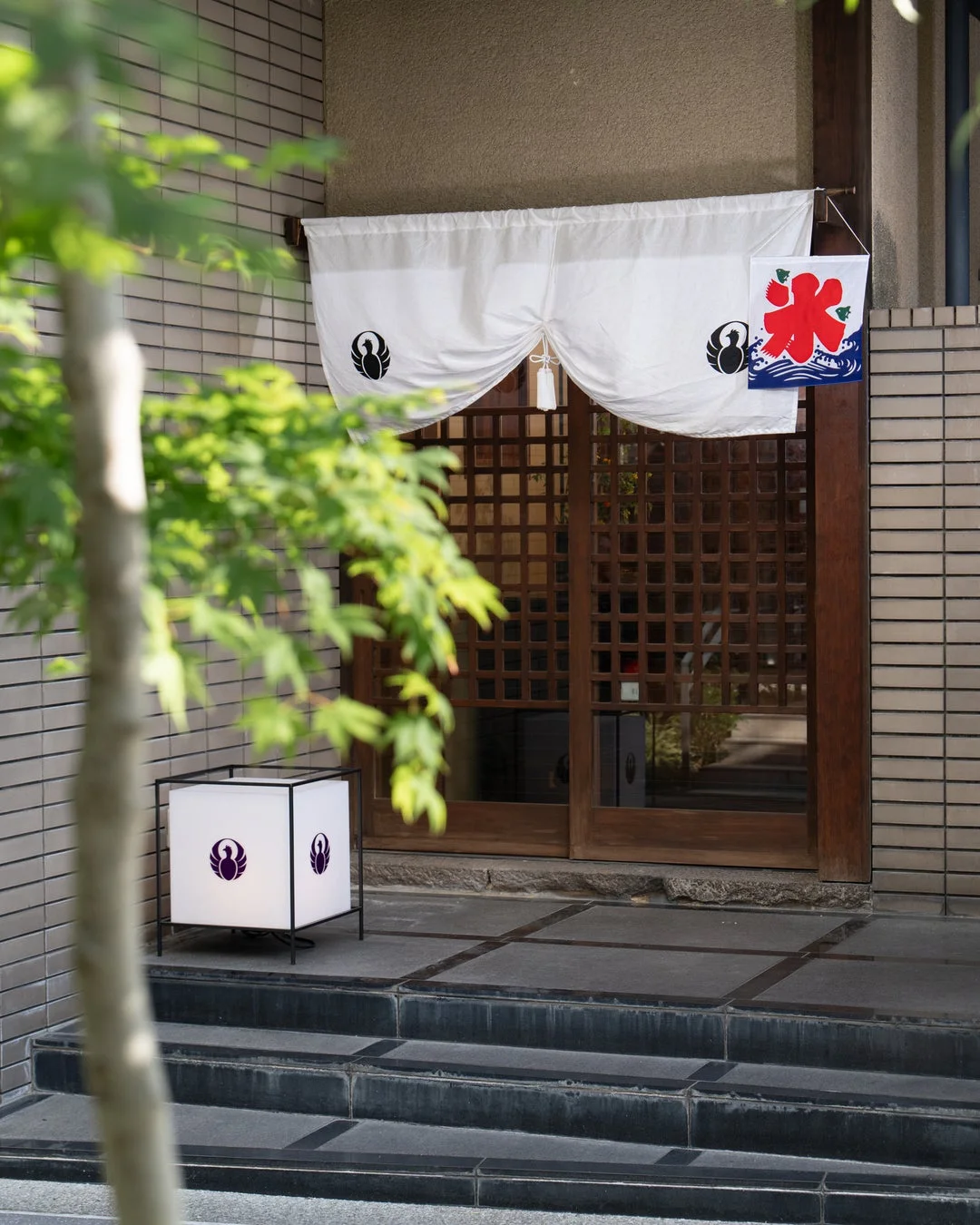 店舗入り口