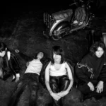 a flood of circle、新曲「ロックンロール」先行配信決定と初の単独武道館公演U-NEXT独占アーカイブ配信開始
