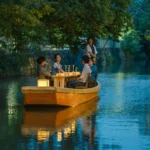 福岡・柳川の夜を彩る新たな舟旅「高座椅子で楽しむお舟」の予約受付が7月21日より開始