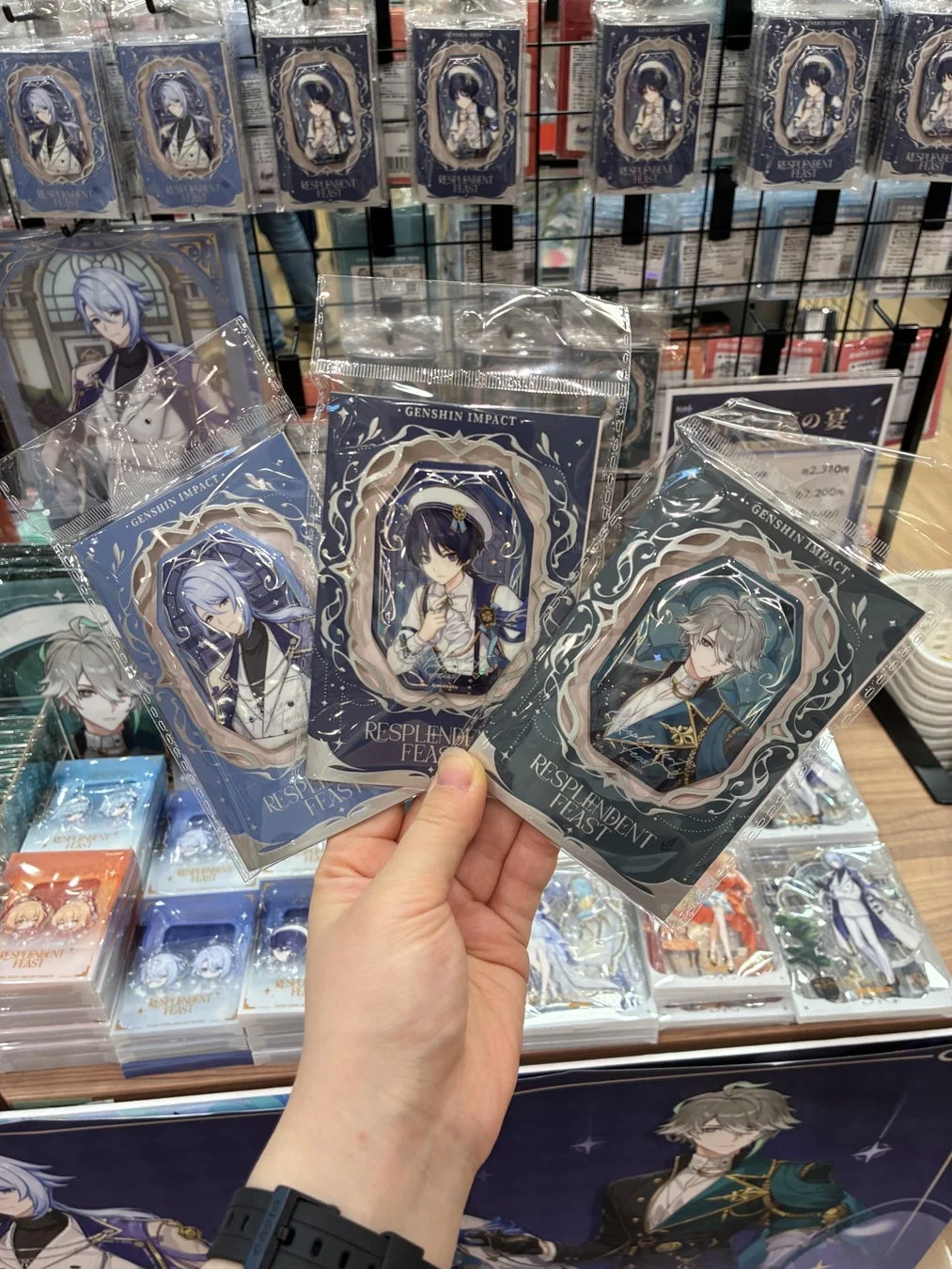アクリルスタンドなど、特典