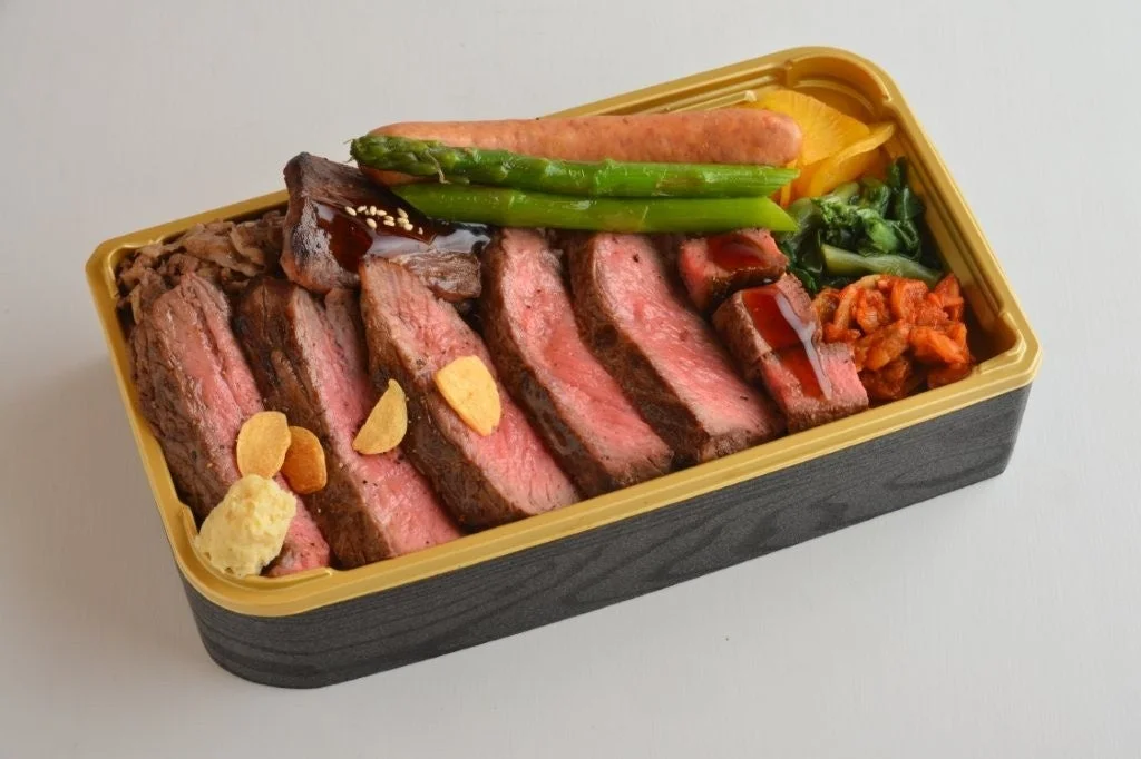 ミートハウス 道産牛4種・カールレイモンソーセージ盛合せ弁当