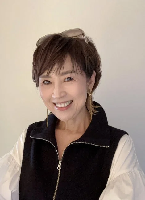 山本カヨ氏