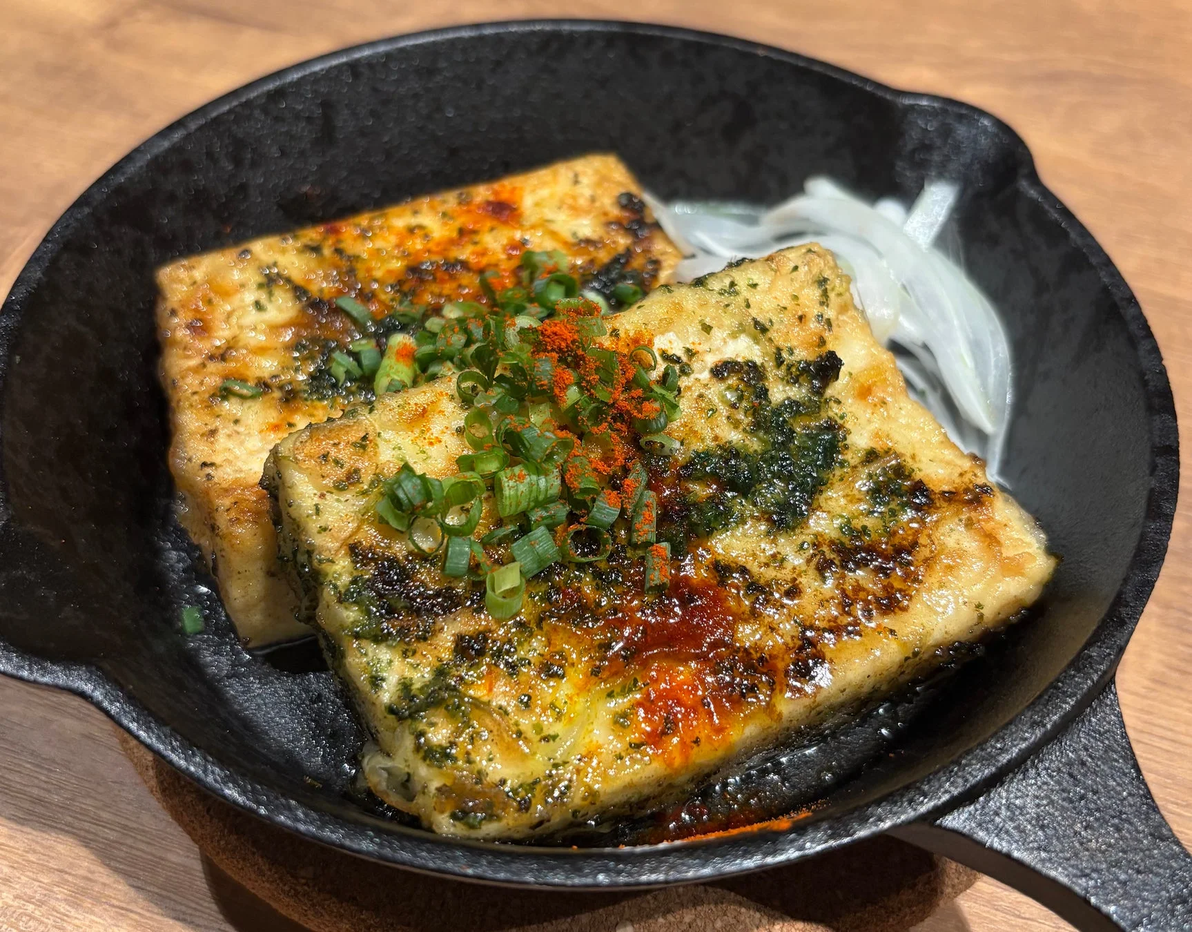 豆腐、スキレット