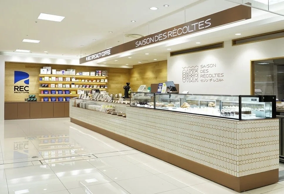 REC COFFEE / SAISON DES RÉCOLTES 店舗