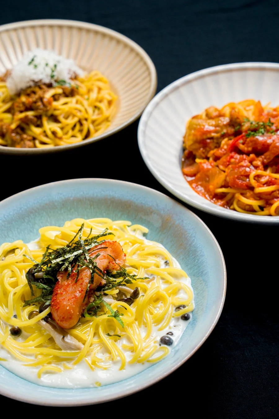 明太子クリーム、ボロネーゼ、トマトソースの3種のパスタ