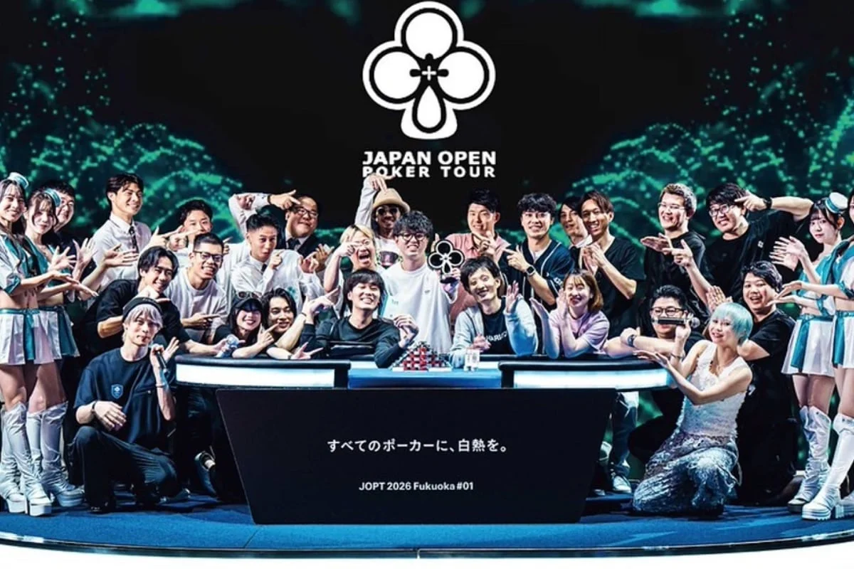 JAPAN OPEN POKER TOUR福岡大会の集合写真