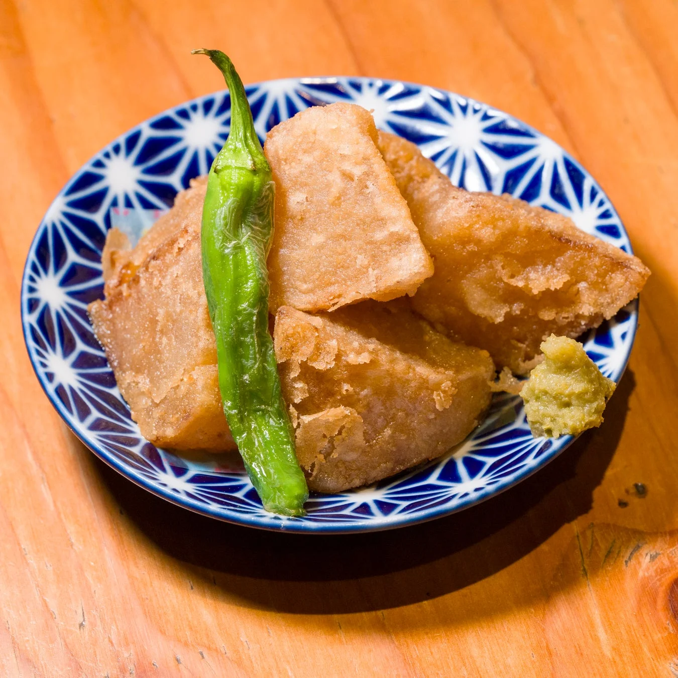 揚げ物（大根の唐揚げか）